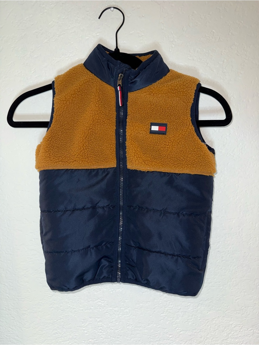Tommy Hilfiger Kids Navy and Camel Sherpa Puffer Vest